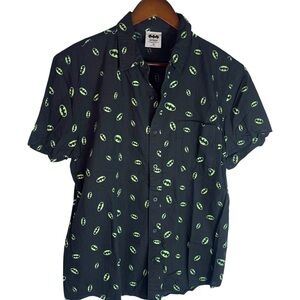 Batman DC WB Comics Button Down Shirt Black & Yellow Batman Size M